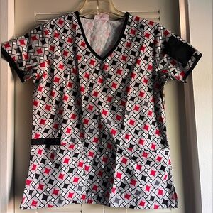 New! Geometric Print Scrub Top with Red and Black Pattern